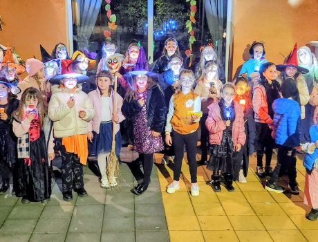 Rémségek a könyvtárban